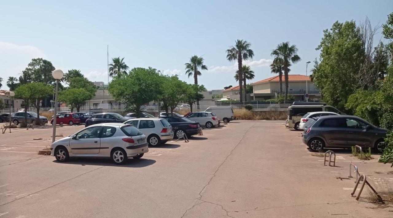 Superbe T3 climatisé calme Marina canet 2 min de la plage Exterior foto
